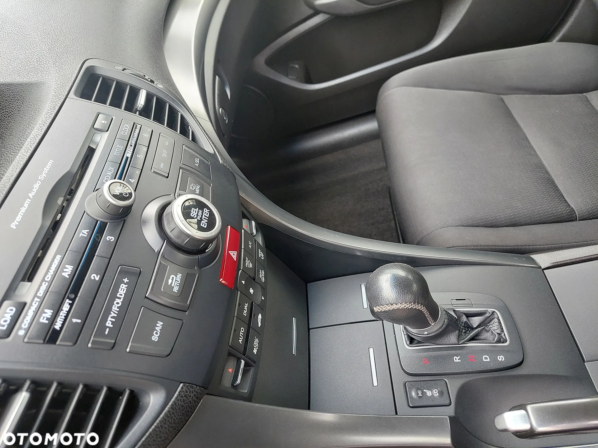 Honda Accord - 16