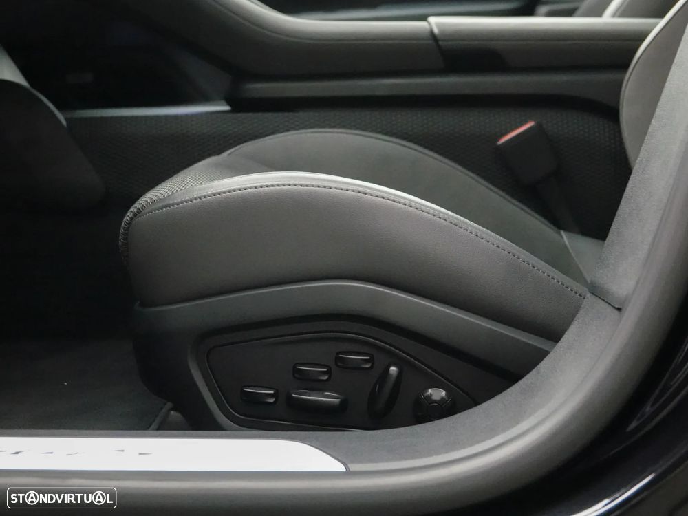 Porsche Taycan 4S - 20