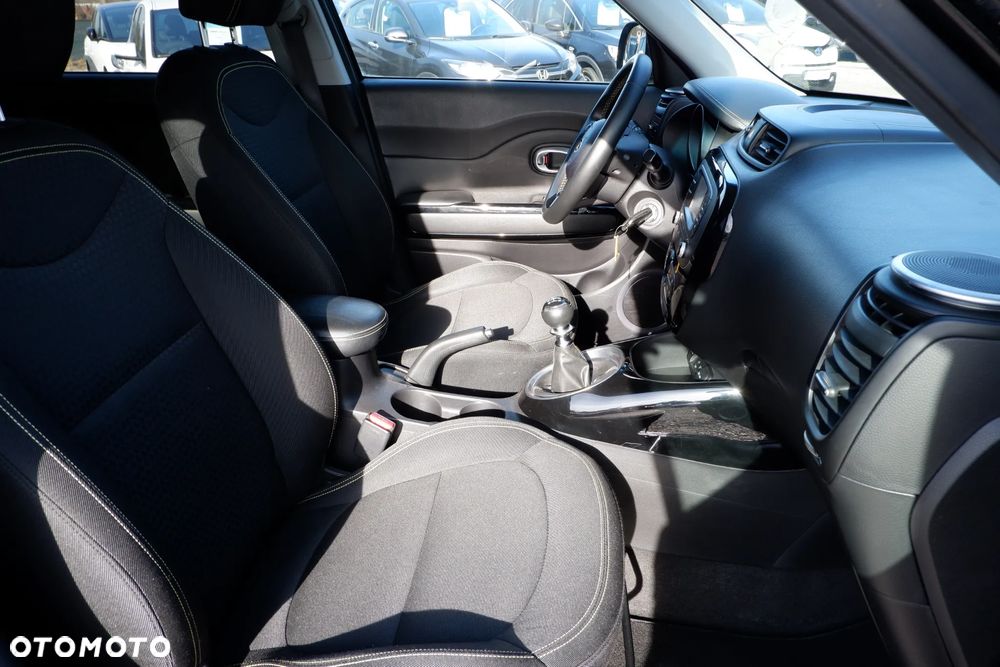 Kia Soul 1.6 GDI Dream-Team Edition - 9