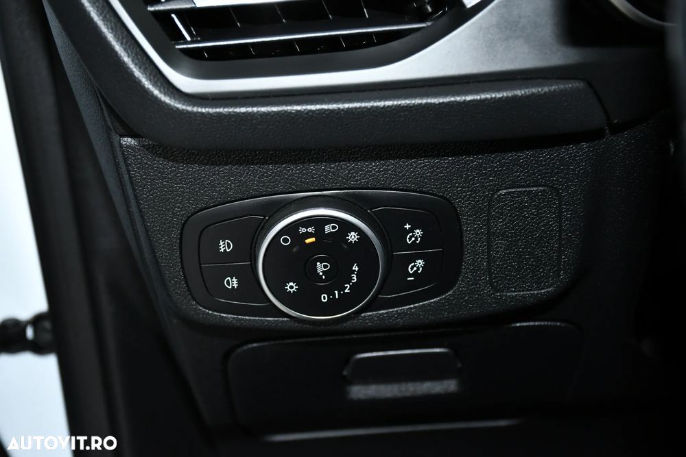 Ford Focus 1.5 EcoBlue Start-Stopp-System Aut. ACTIVE - 21