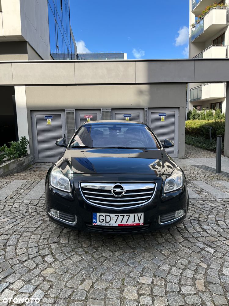Opel Insignia 1.8 Cosmo - 1