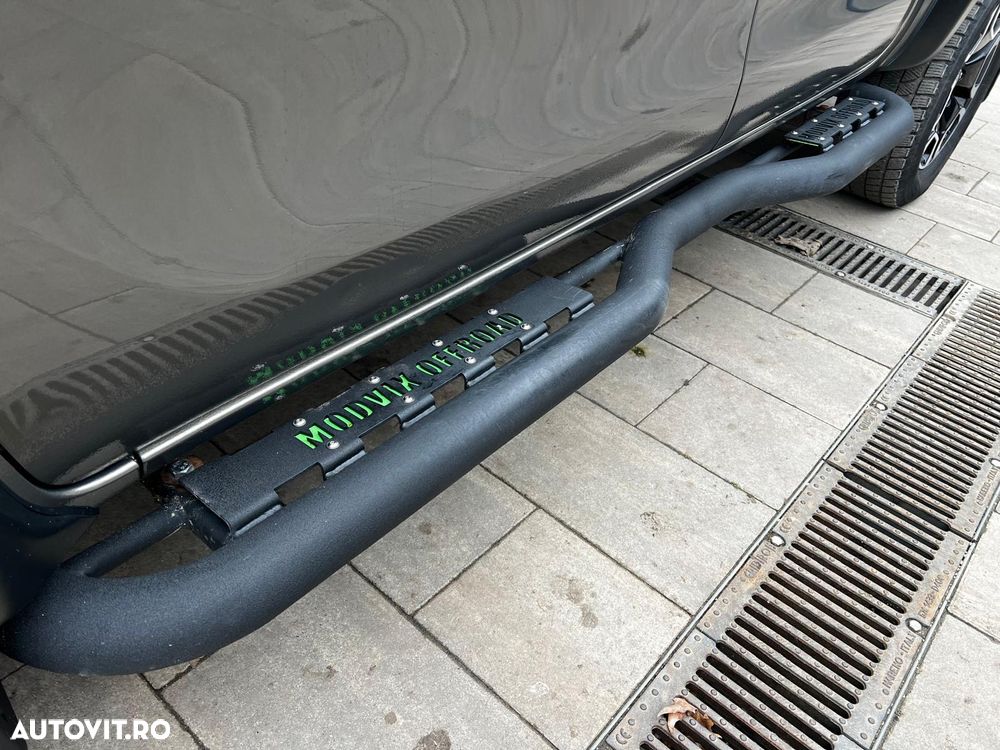 Toyota Hilux 2.8D 204CP 4x4 Double Cab AT Executive Color Edition - 8