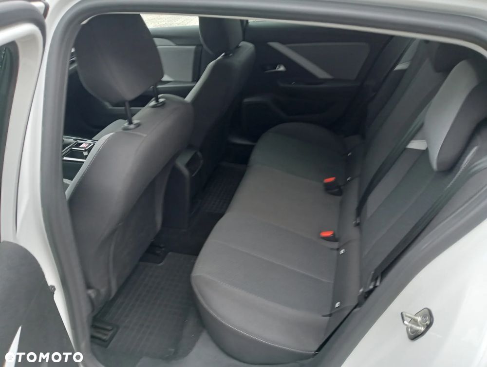 Opel Astra VI 1.2 T Business Edition S&S - 8