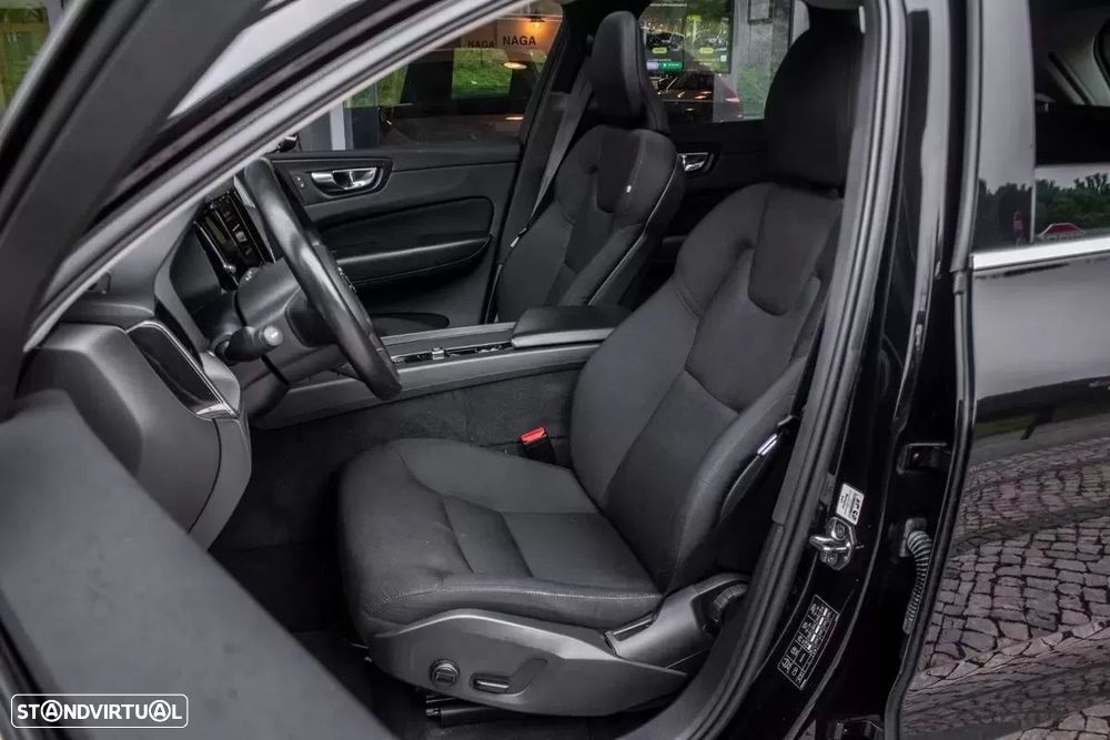 Volvo XC 60 2.0 T6 PHEV Inscription AWD - 29