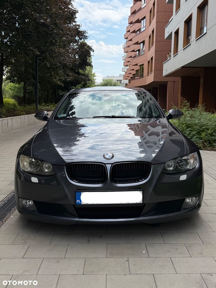 BMW Seria 3 320i Coupe - 13