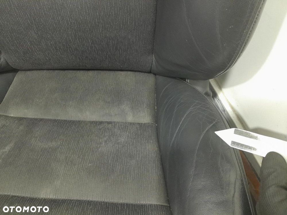 HONDA ACCORD VIII KOMBI FOTELE KANAPA TAPICERKI BOCZKI SKÓRA UK KOMPLET - 3