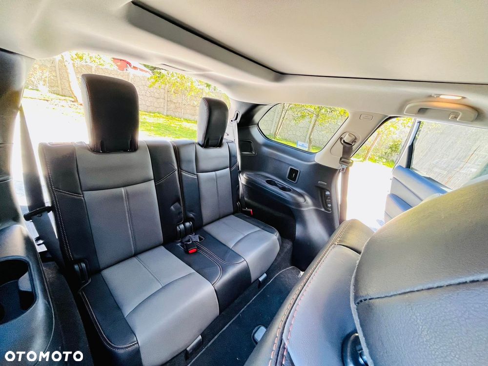 Nissan Pathfinder - 6