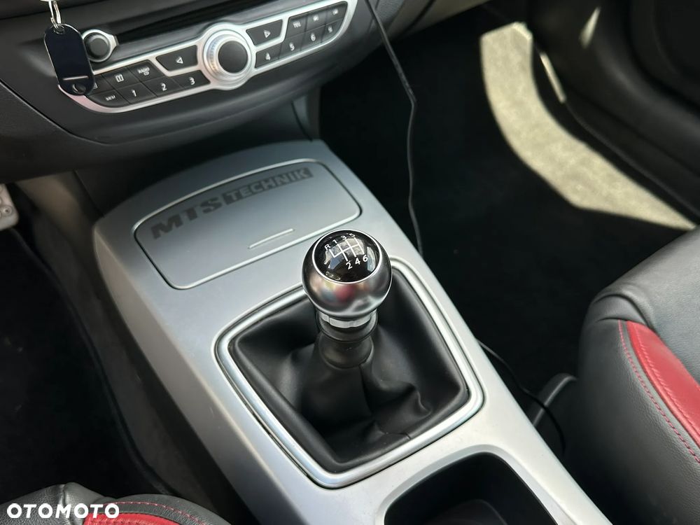 Renault Laguna 2.0 dCi GT - 21