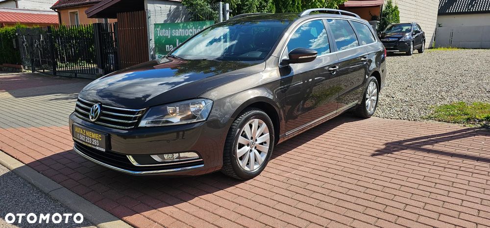 Volkswagen Passat 1.4 TSI DSG BlueMotion Technology Trendline - 1