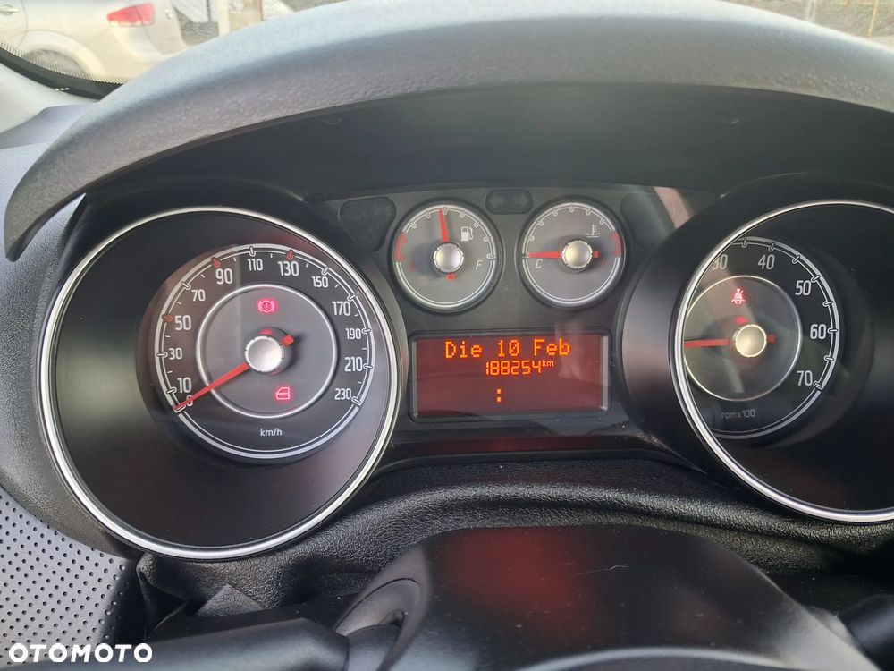 Fiat Punto Evo - 14