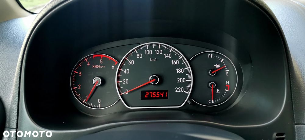 Suzuki SX4 1.9 DDiS DPF Streetline 4x2 Club - 12
