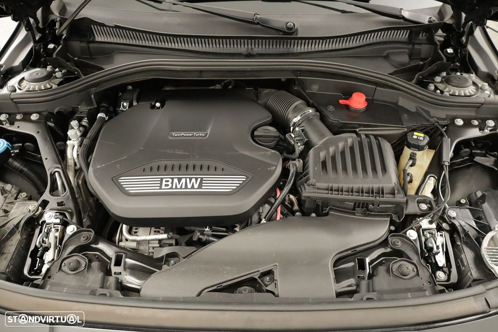 BMW 116 d Pack Desportivo M Auto - 24