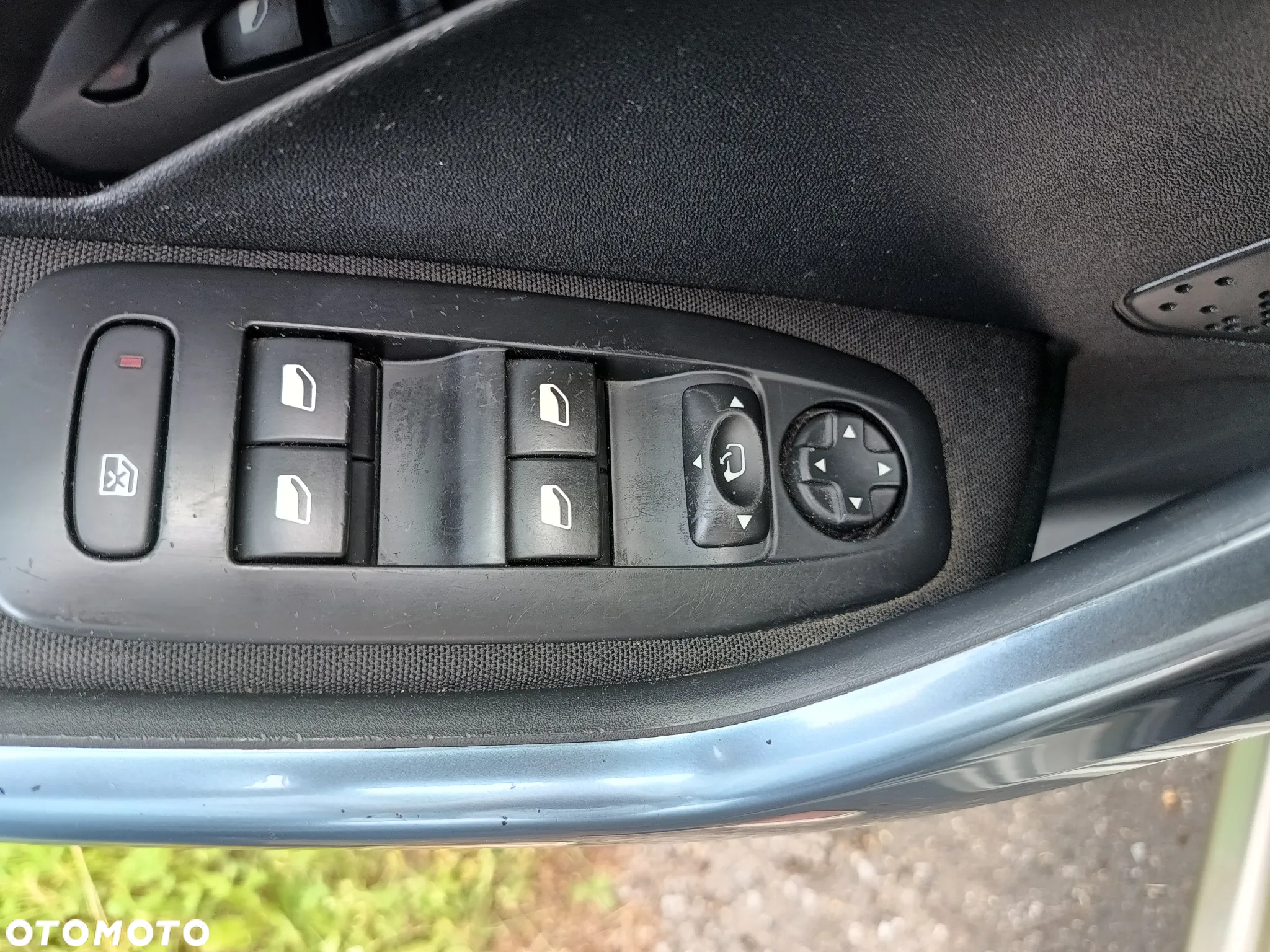 Peugeot 208 1.2 PureTech Active - 15