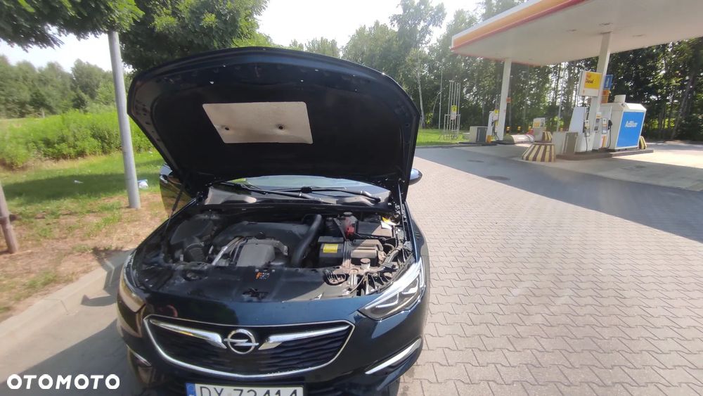 Opel Insignia 2.0 T 4x4 Exclusive S&S - 9