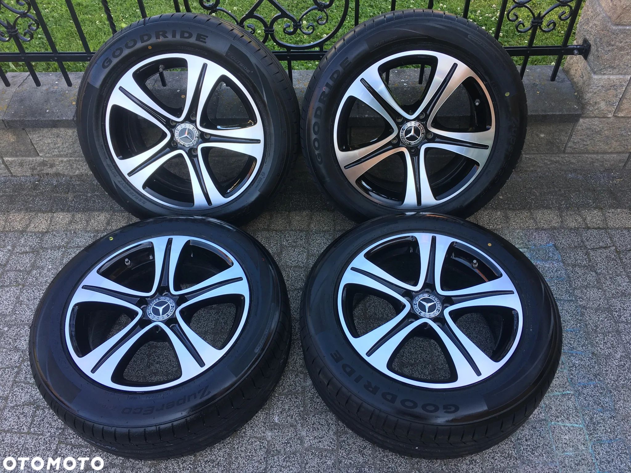 Mercedes E Klasa W213 Koła Felgi Aluminiowe Z Nowymi Oponami 225/50r17 - 1