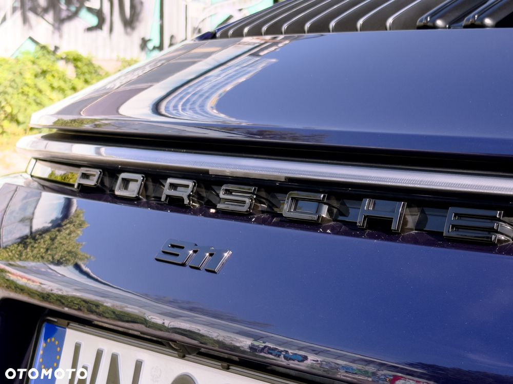 Porsche 911 Carrera 4S - 14