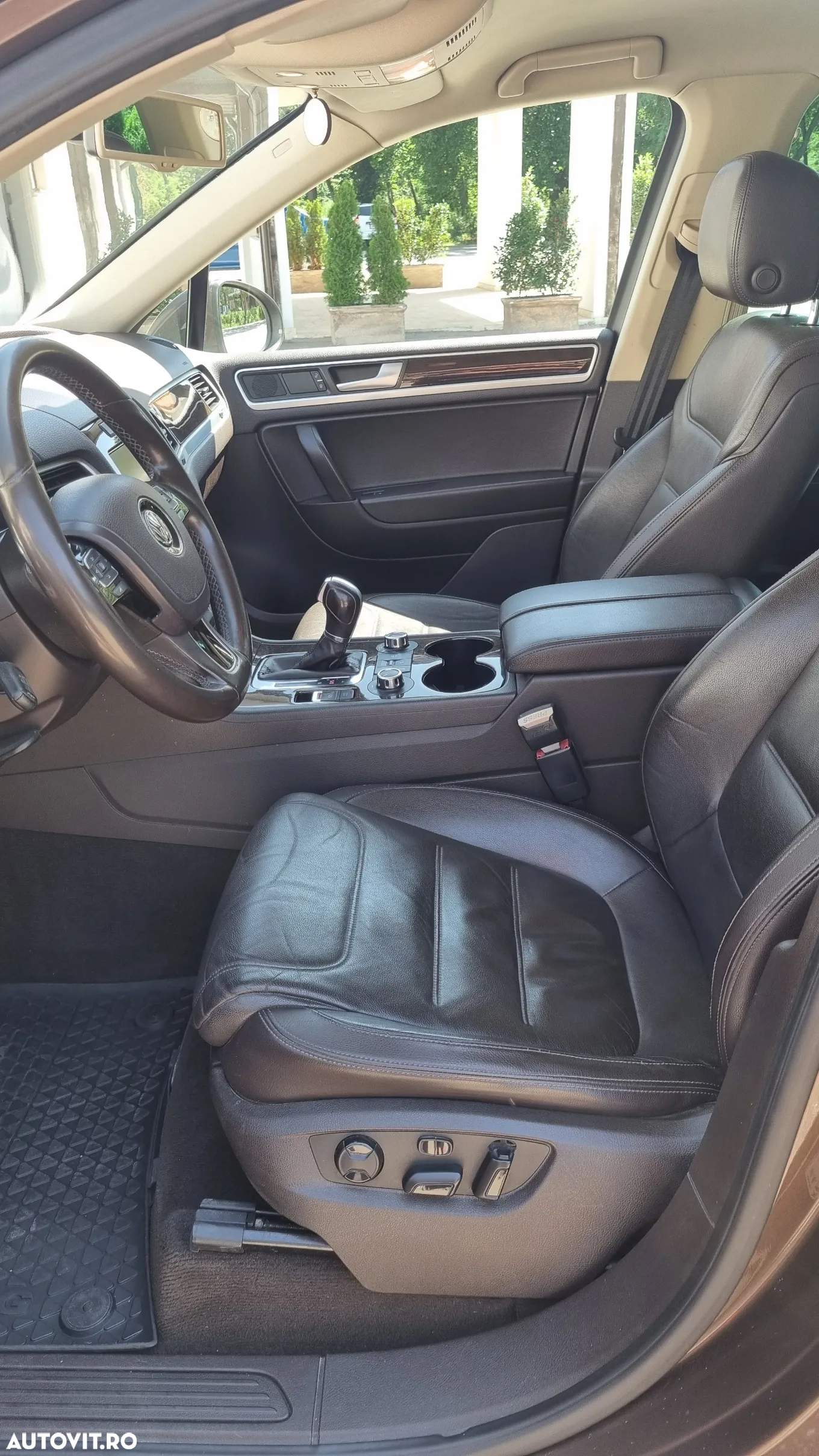 Volkswagen Touareg 3.0 V6 TDI BMT - 7