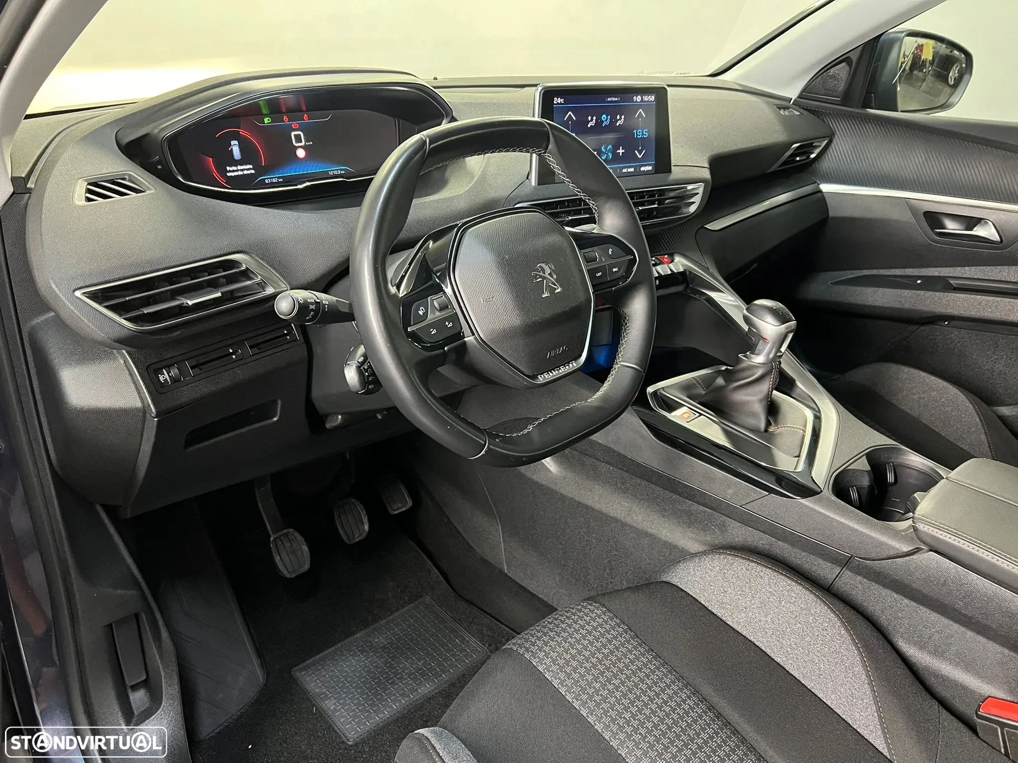 Peugeot 5008 1.5 BlueHDi Active - 5