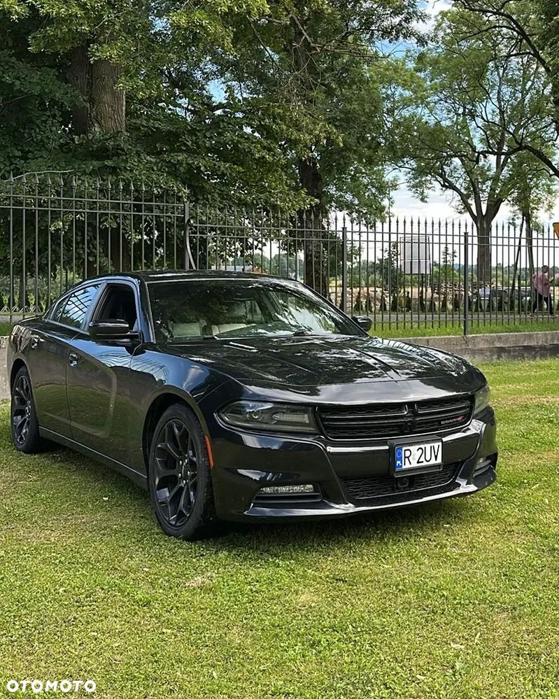 Dodge Charger 5.7 R/T - 2