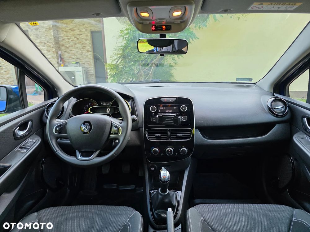 Renault Clio 1.2 16V Alize - 16