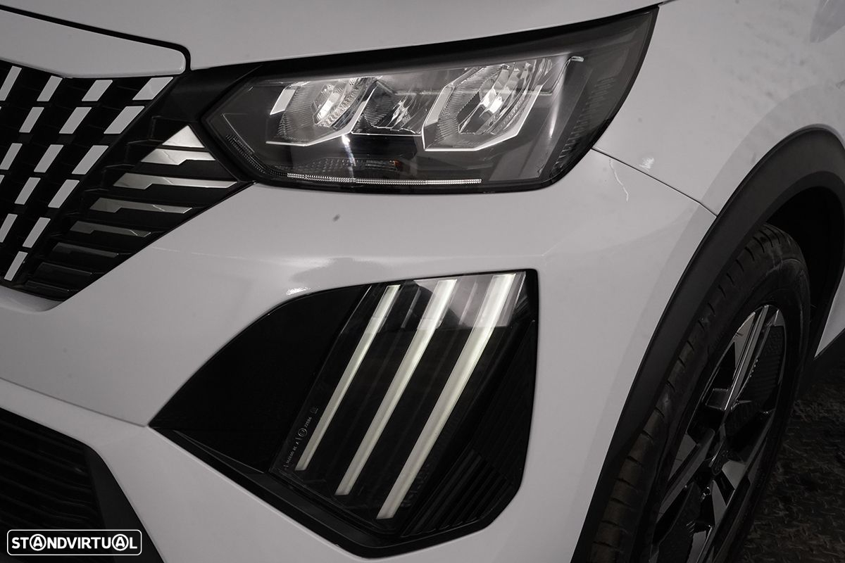 Peugeot 2008 1.2 PureTech Allure - 6