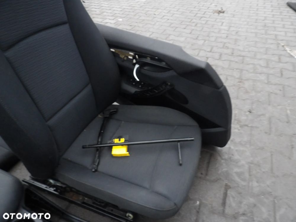 BMW - E84,X11 - FOTELE , KANAPA , BOCZKI , TUNEL ŚRODKOWY , PODŁOKIETNIK - EUROPA - 3