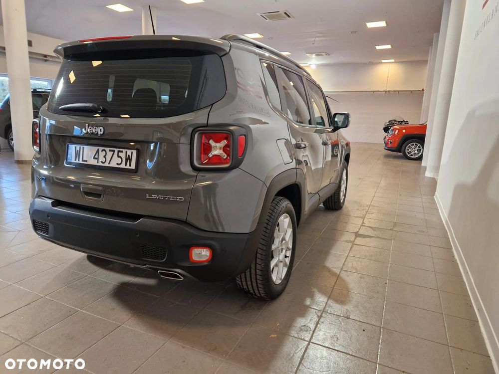 Jeep Renegade - 13