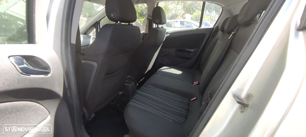 Opel Corsa 1.2 Cosmo - 9