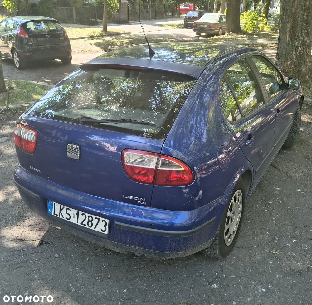 Seat Leon 1.9 TDI Signo - 4