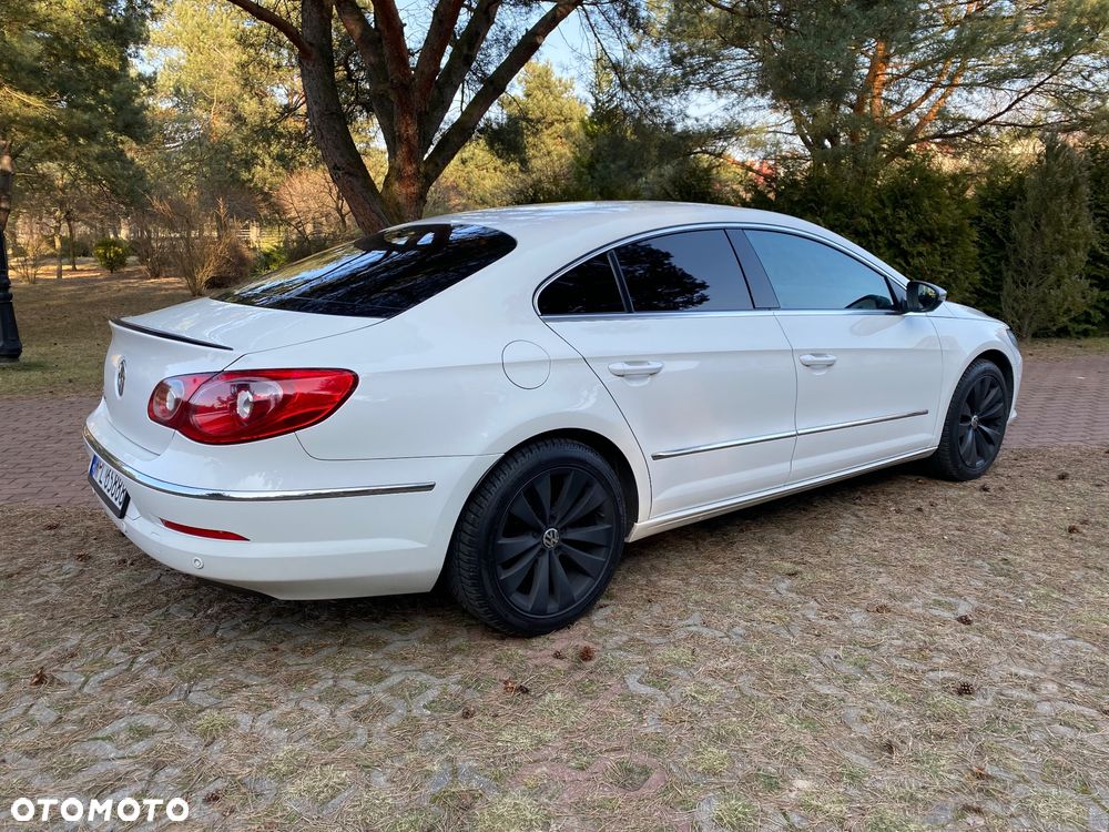 Volkswagen Passat CC - 4