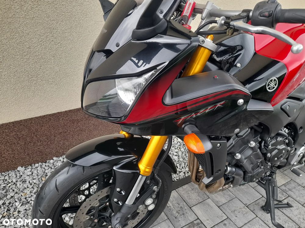 Yamaha FZ - 20