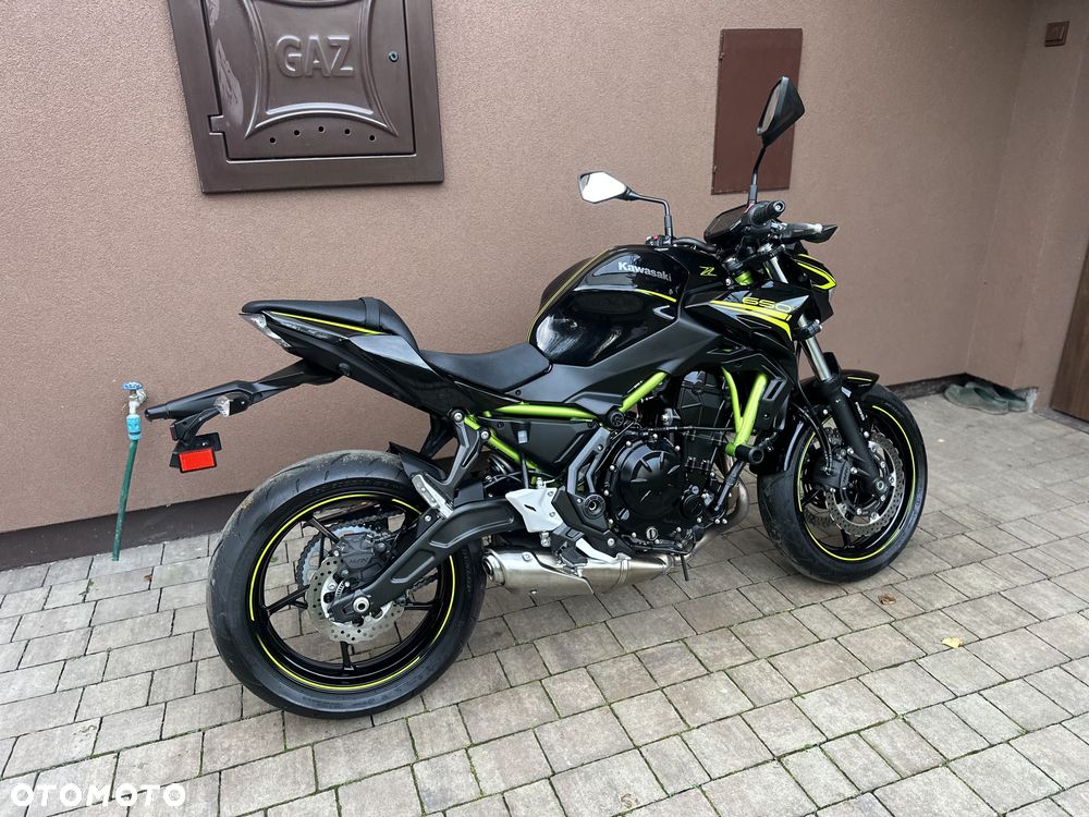 Kawasaki Z 650 - 27