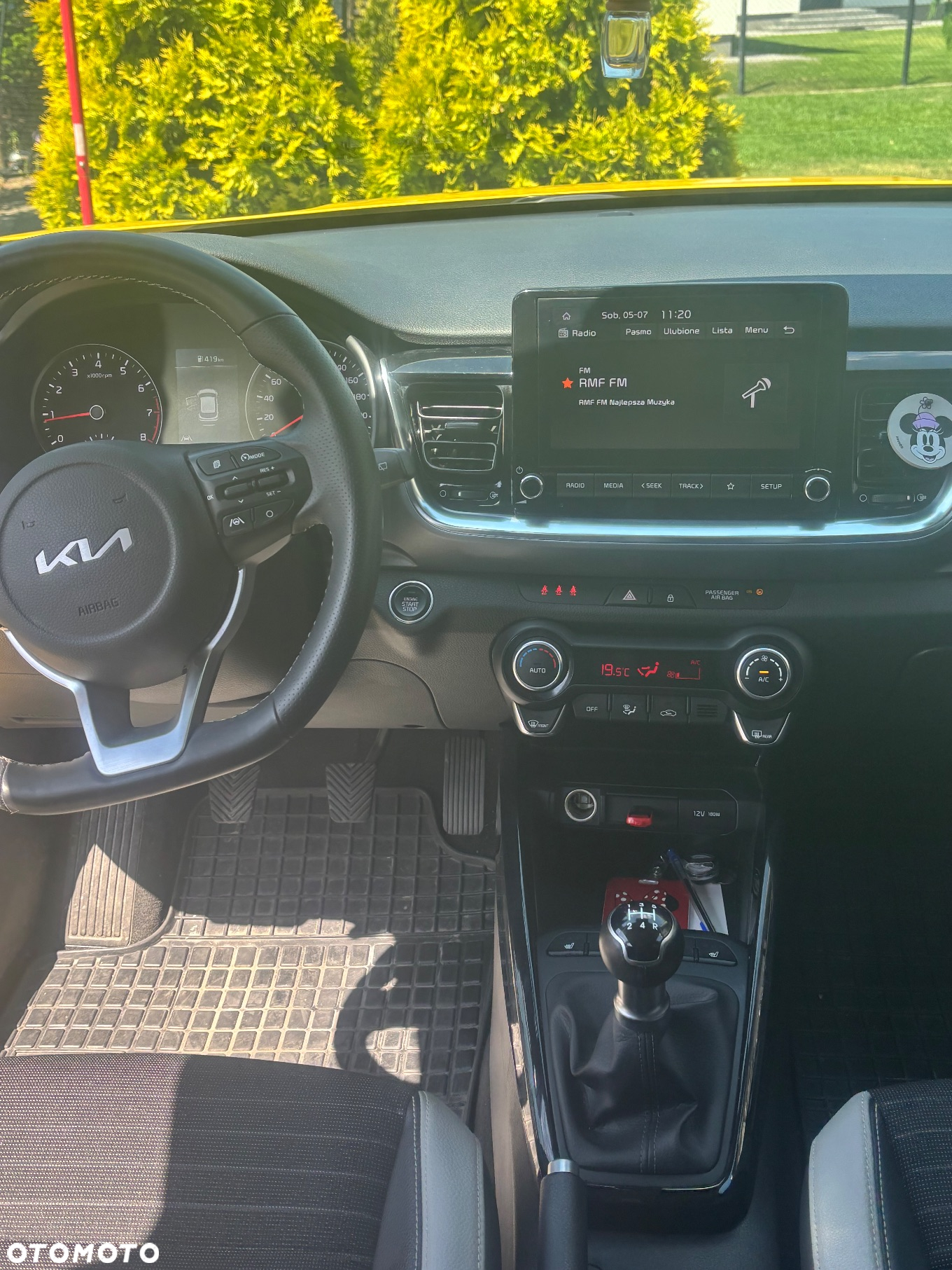 Kia Stonic 1.2 L Business Line - 4