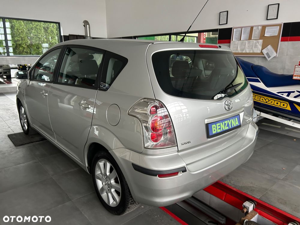 Toyota Corolla 1.8 LE - 5