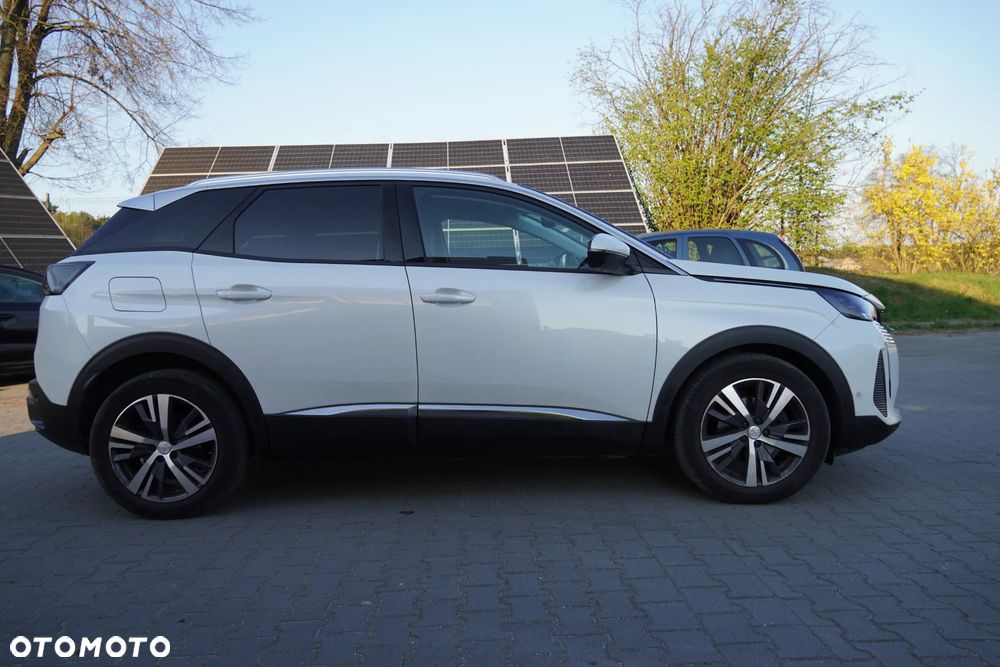 Peugeot 3008 1.5 BlueHDi Allure S&S EAT8 - 11