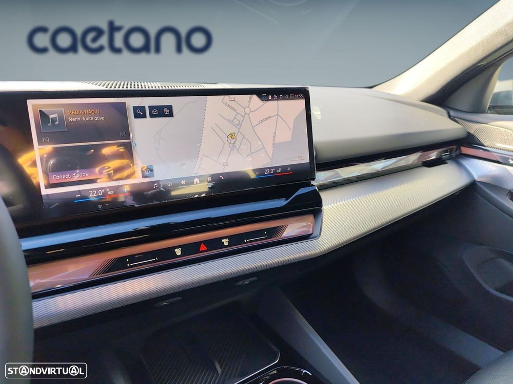 BMW 530 e Pack Desportivo M - 30