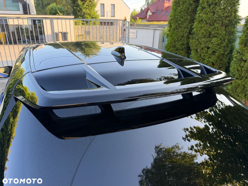 Toyota C-HR 1.2 T Dynamic - 9