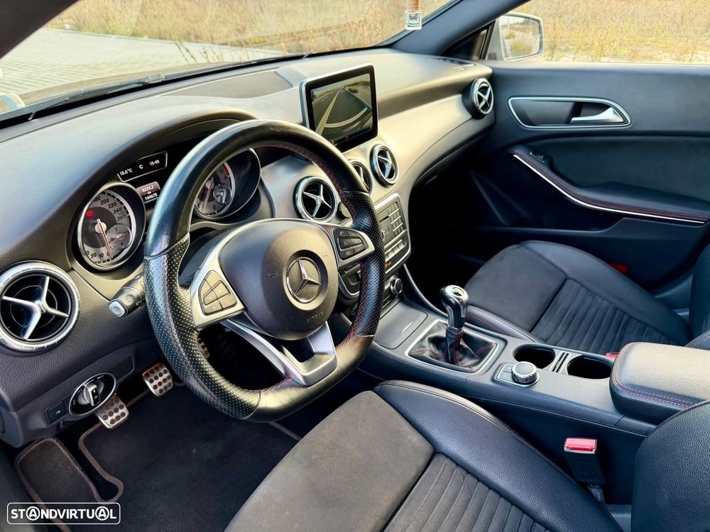 Mercedes-Benz CLA 180 Shooting Brake d AMG Line - 19