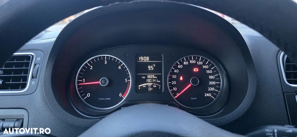 Volkswagen Polo 1.6 TDI Trendline - 7