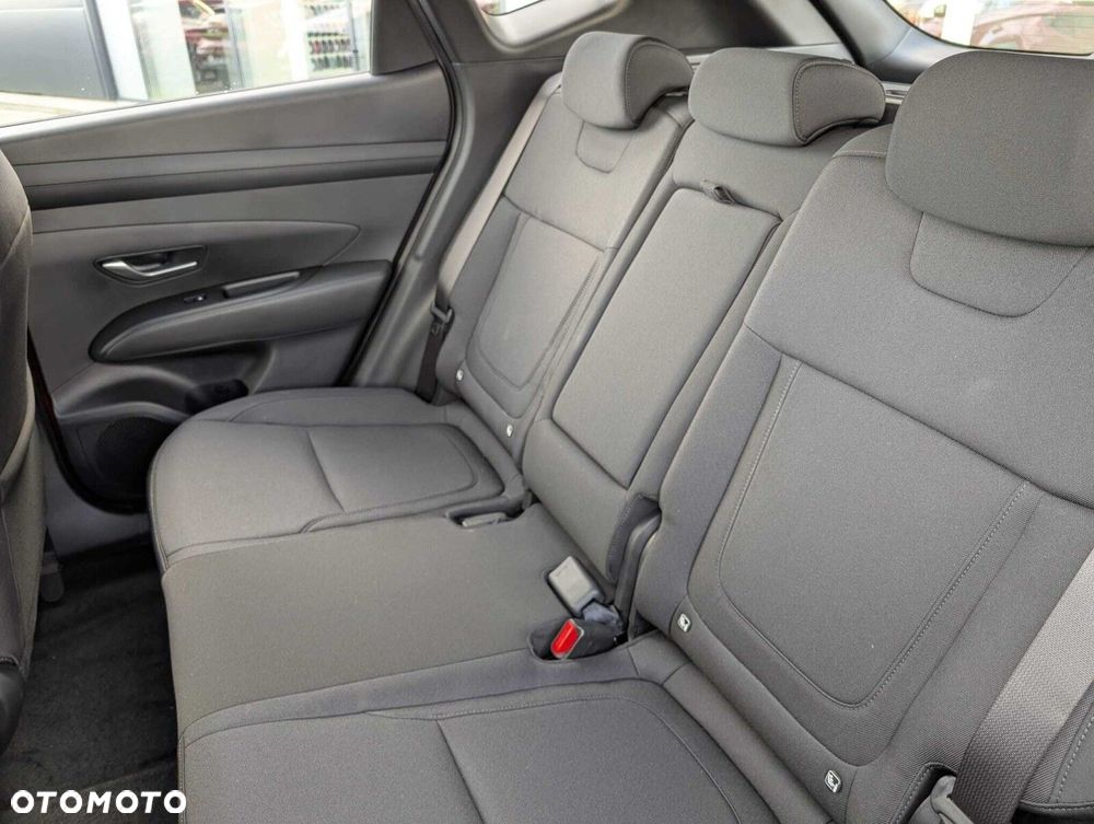 Hyundai Tucson 1.6 T-GDi HEV Modern 2WD - 12