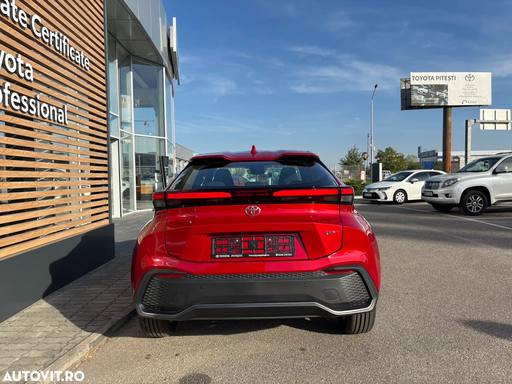 Toyota C-HR - 8