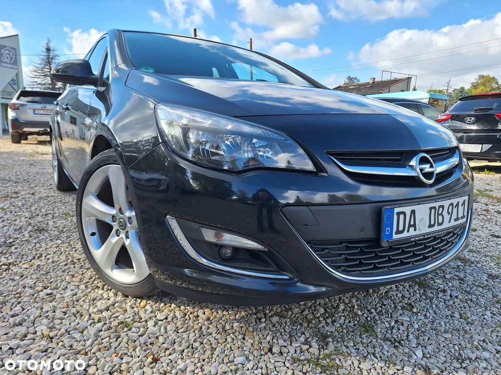 Opel Astra 1.6 Turbo Sport - 2