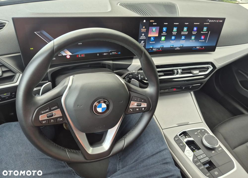 BMW Seria 3 316d MHEV Advantage - 24