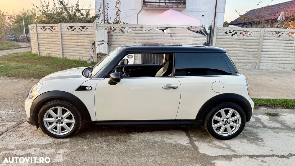 Mini Cooper D AT - 6