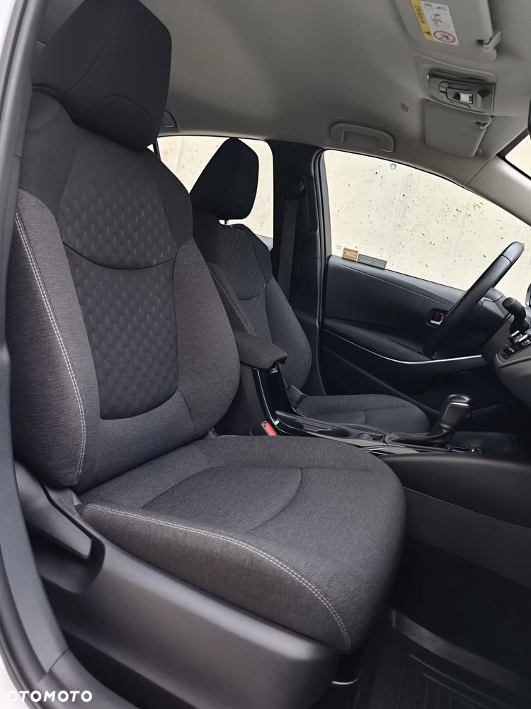 Toyota Corolla 1.8 Hybrid Comfort - 16