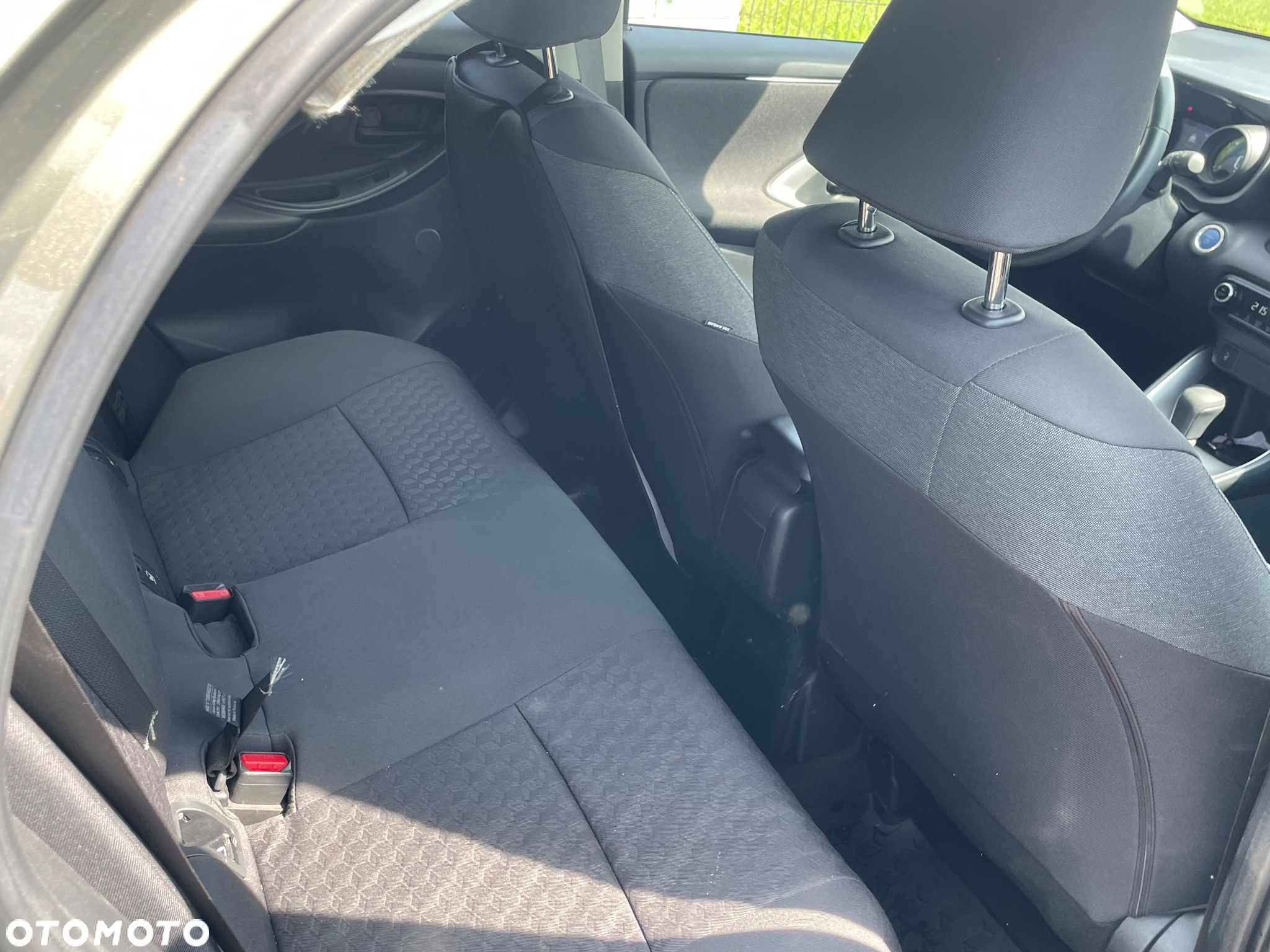 Toyota Yaris Hybrid 1.5 VVT-i Team Deutschland - 9