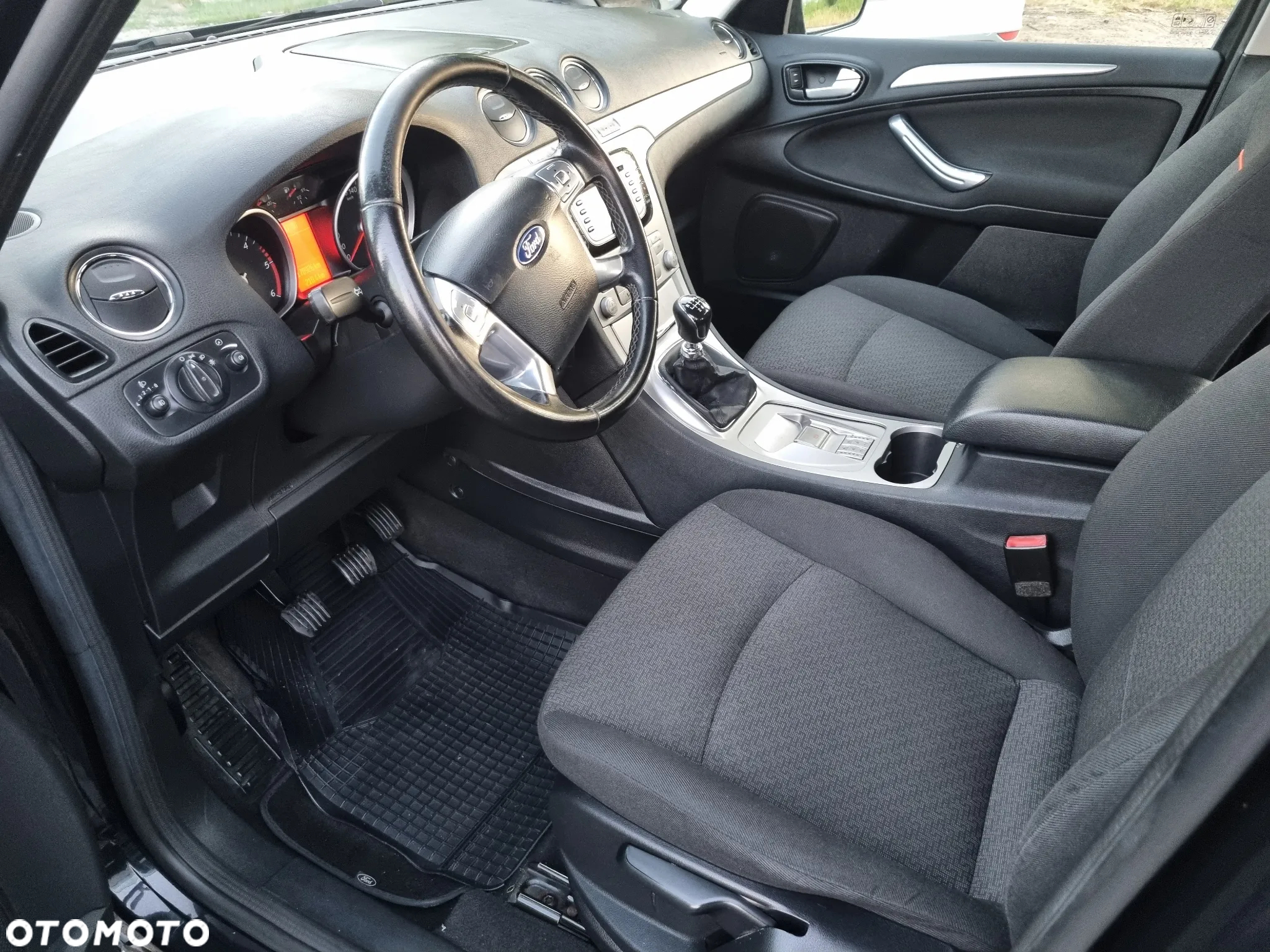 Ford Galaxy 2.0 TDCi Titanium - 8