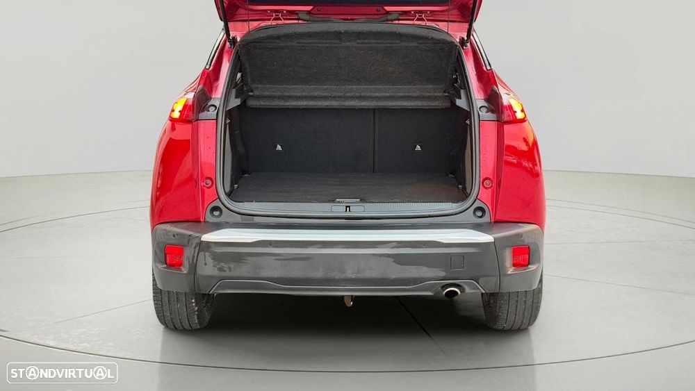 Peugeot 2008 1.5 BlueHDi Allure Pack EAT8 - 18