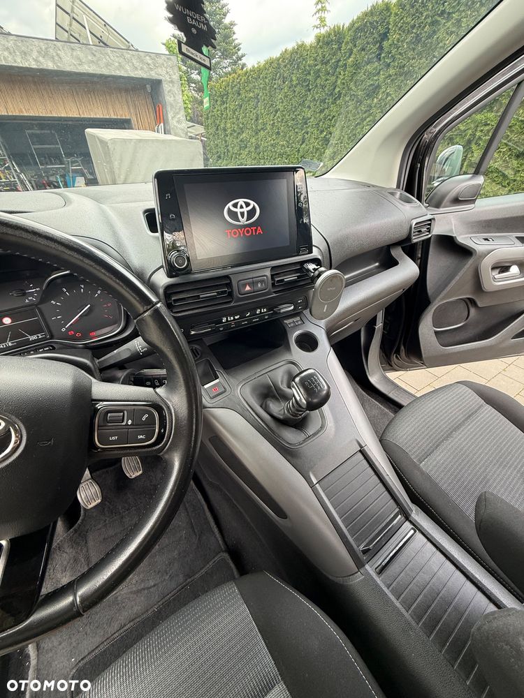 Toyota Proace City Verso 1.5 D-4D Family - 3