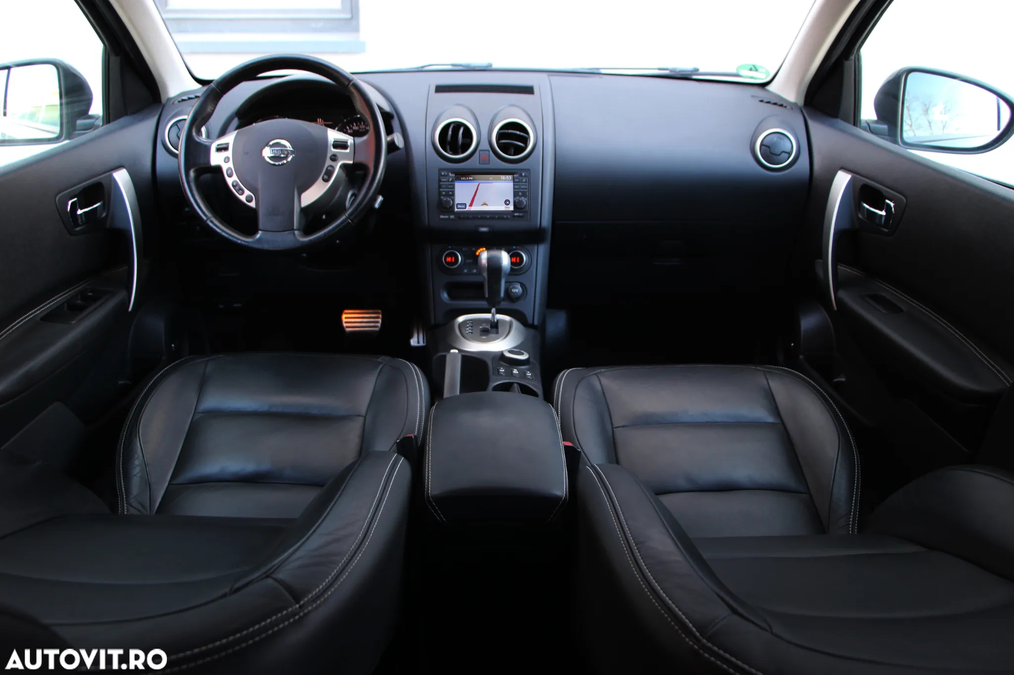 Nissan Qashqai 2.0 DCI 4 x 4 DPF tekna - 6